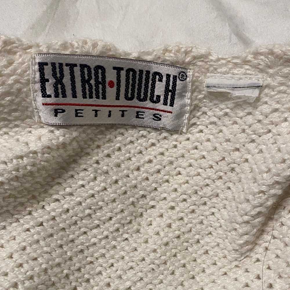 Extra Touch Cream Knit Vest - Picture 2 of 3